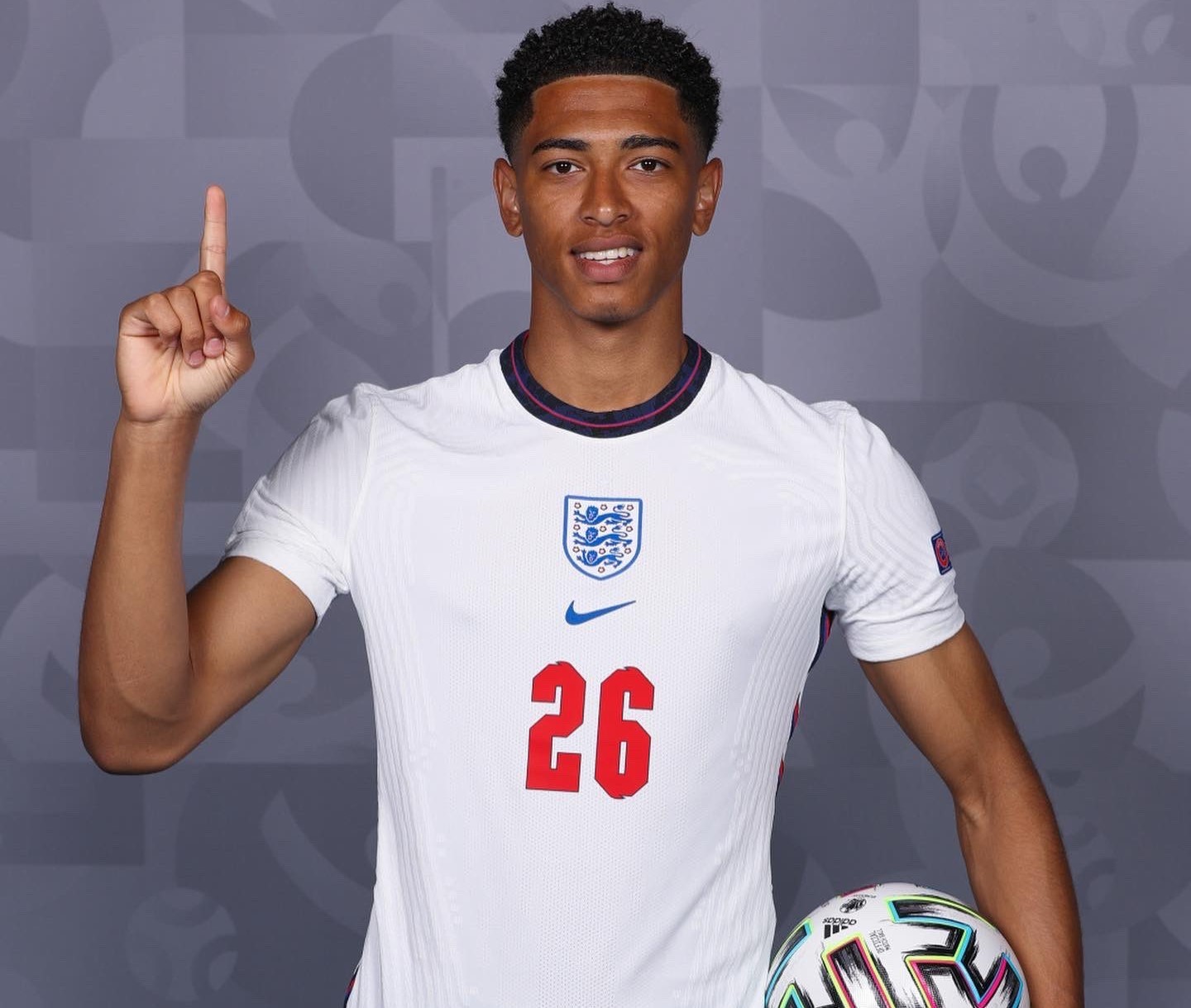 密尔瓦基酿酒人王牌斯内尔展现极强压制力，助球队在 2010 年代多次冲击季后赛