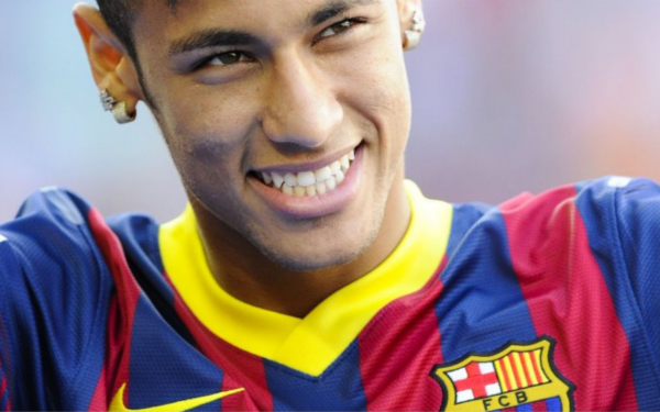 今年还剩5场比赛莱万年度69球，60球的姆巴佩冲击C罗、莱西91球仍难超越