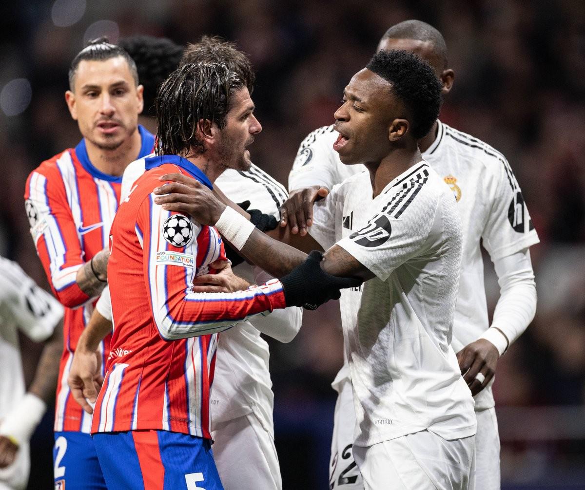 劳塔罗7个自然年意甲进球数上双，成为国米队史第四人